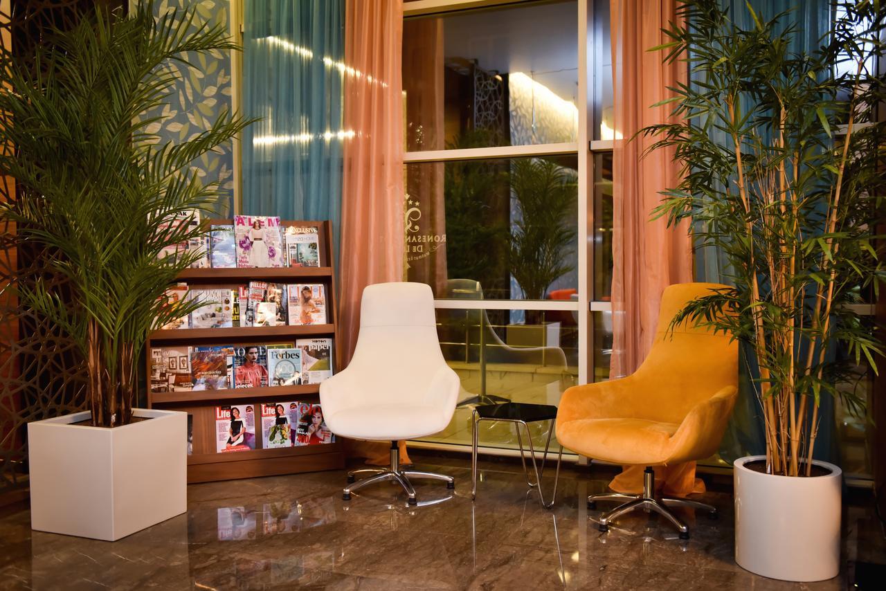 Ozgobek Ronesans Hotel De Luxe Ουσάκ Εξωτερικό φωτογραφία
